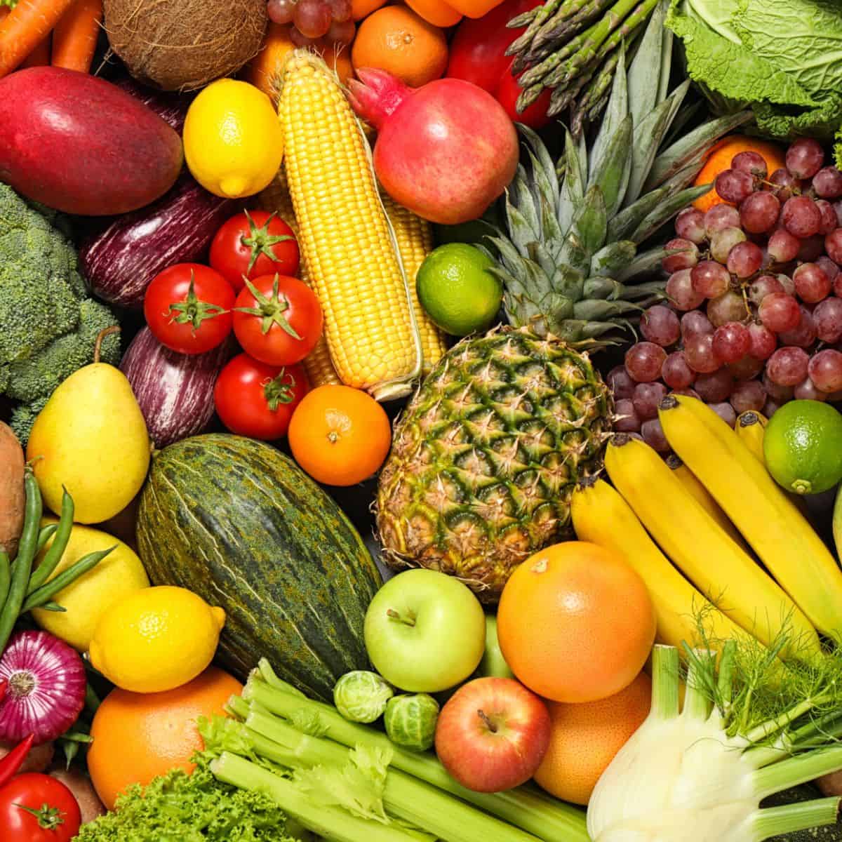 The 2023 Dirty Dozen & Clean Fifteen + How to Wash Off Pesticides