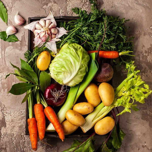 Lade das Bild in den Galerie-Viewer, What to eat on The Hypoallergenic Diet, an example of the fruits and vegetables you can eat on The Hypoallergenic Diet
